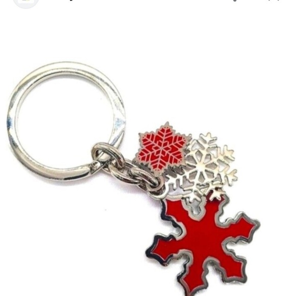 #05 Red and Silver Snowflake Keychain - Picture 1 of 5